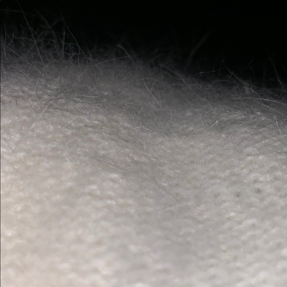 White Fitted hat - Picture 6 of 6